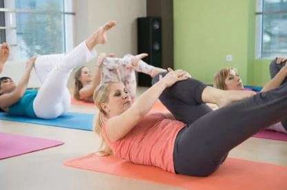 Cvičení v knihovně: Pilates s Jarkou / 27. květen 2025